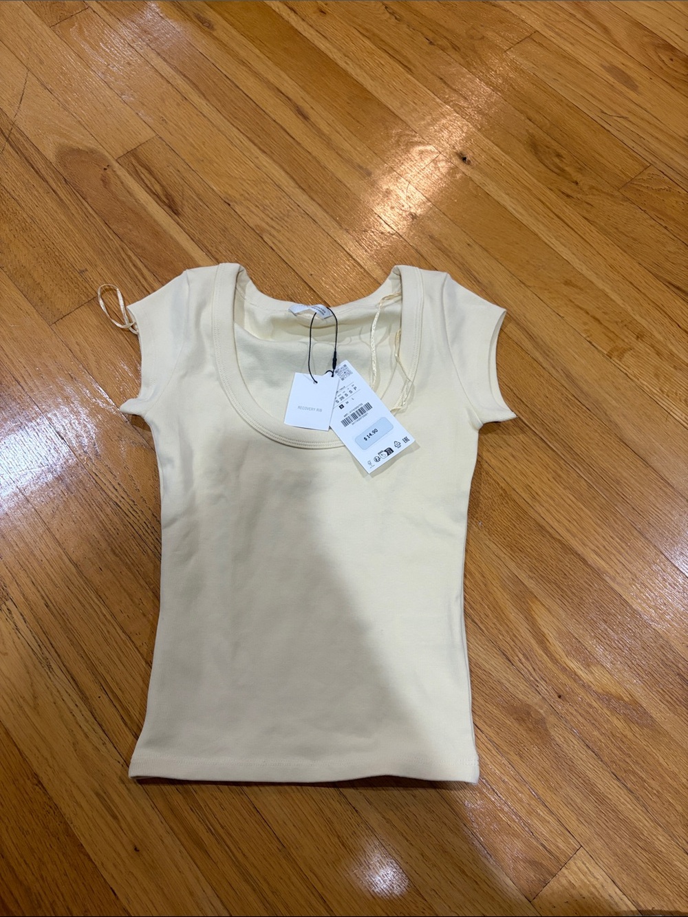 NWT Zara Women’s Yellow Top Size Small